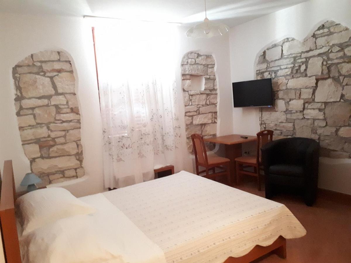 Apartments Lav 포레치 외부 사진